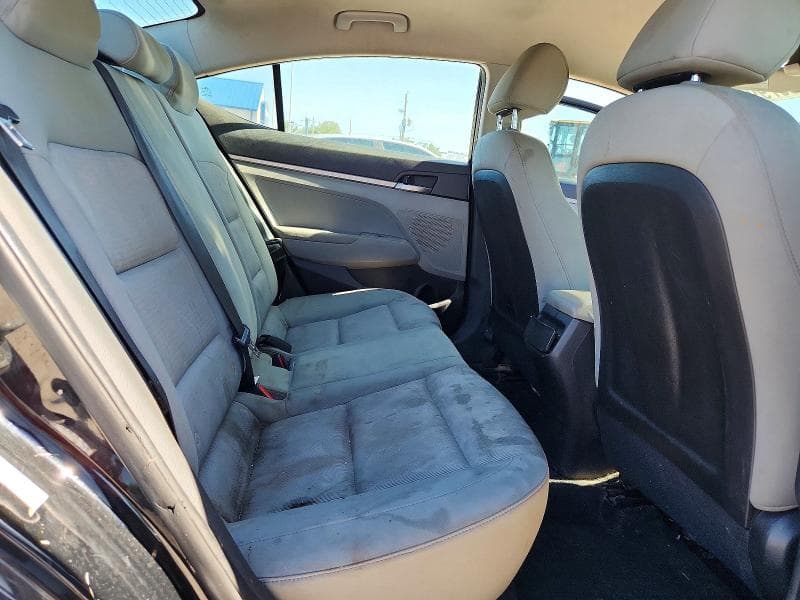 2017 HYUNDAI ELANTRA SE SE 10