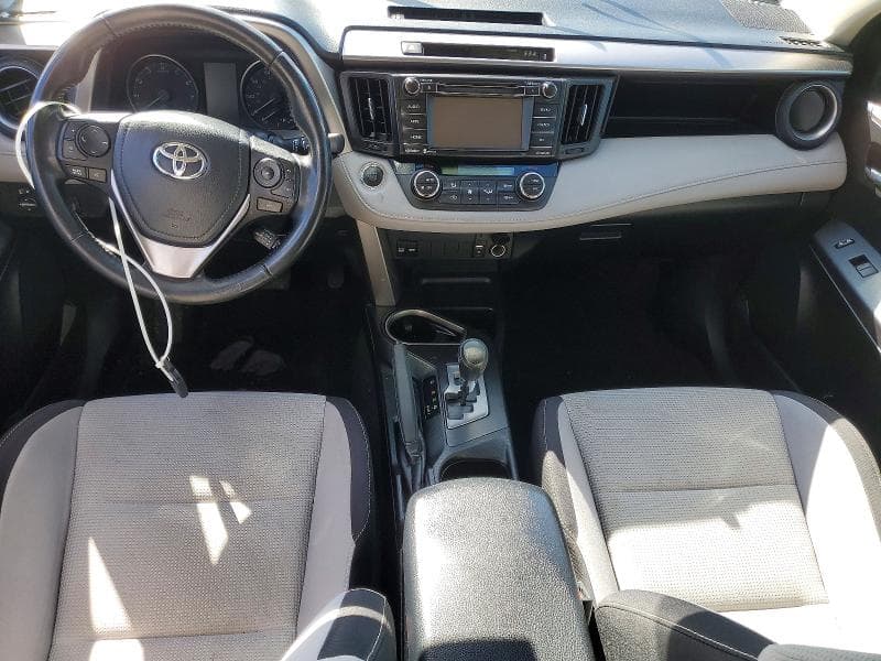 2018 TOYOTA RAV4 XLE XLE 8