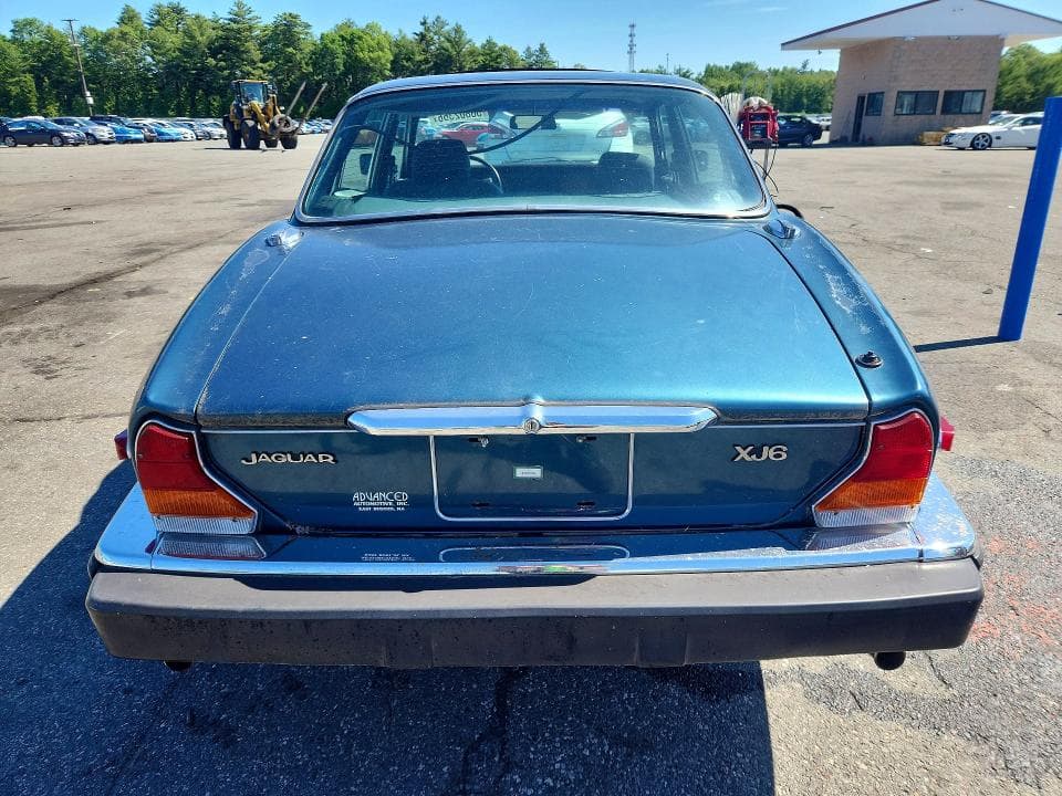 1985 JAGUAR XJ6 7