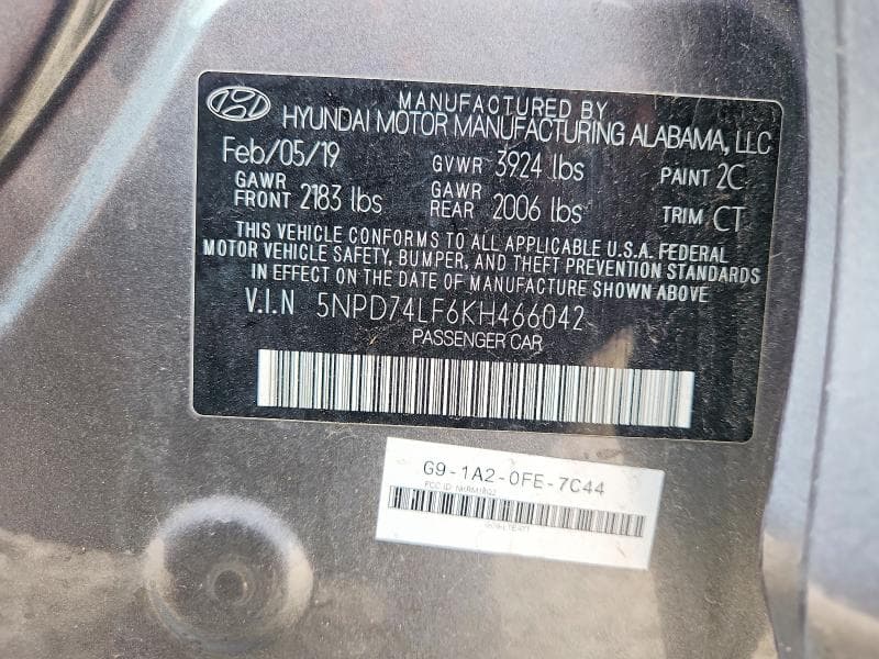 2019 HYUNDAI ELANTRA SE SE 12