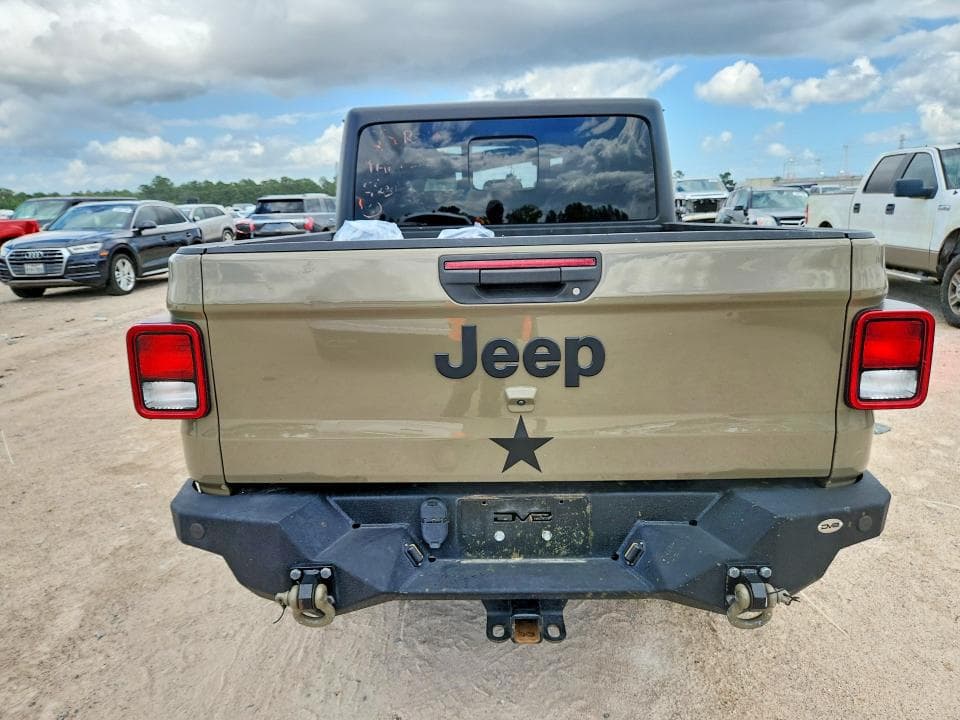 2020 JEEP GLADIATOR SPORT 6