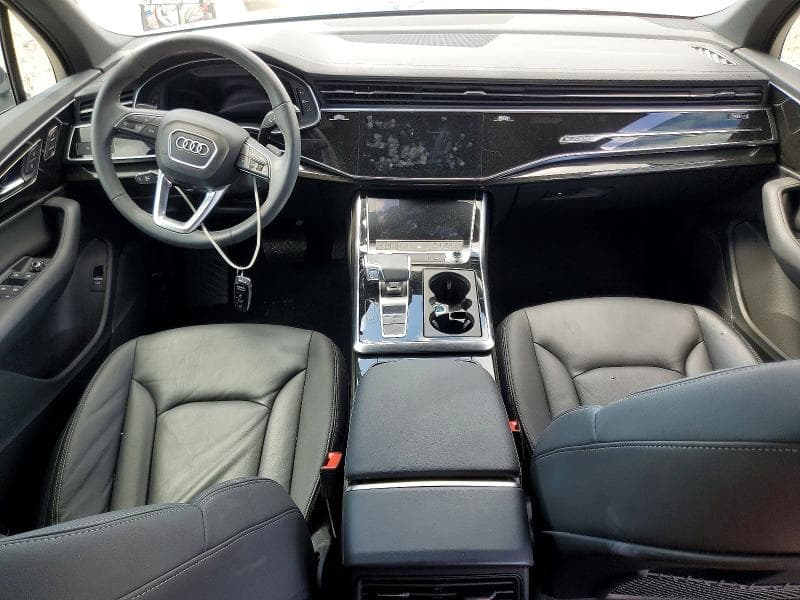 2025 AUDI Q7 PREMIUM 8