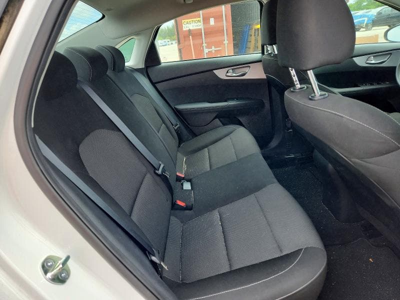 2023 KIA FORTE LXS 10