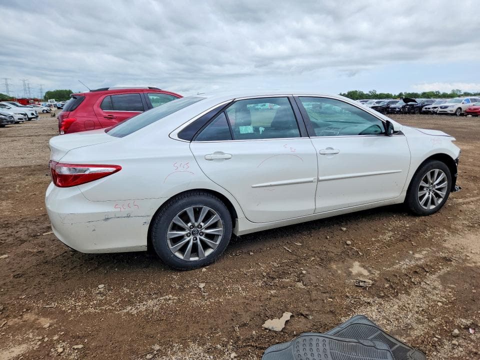 2017 TOYOTA CAMRY XLE XLE 3