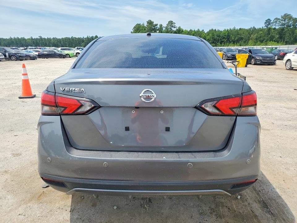 2021 NISSAN VERSA S 6