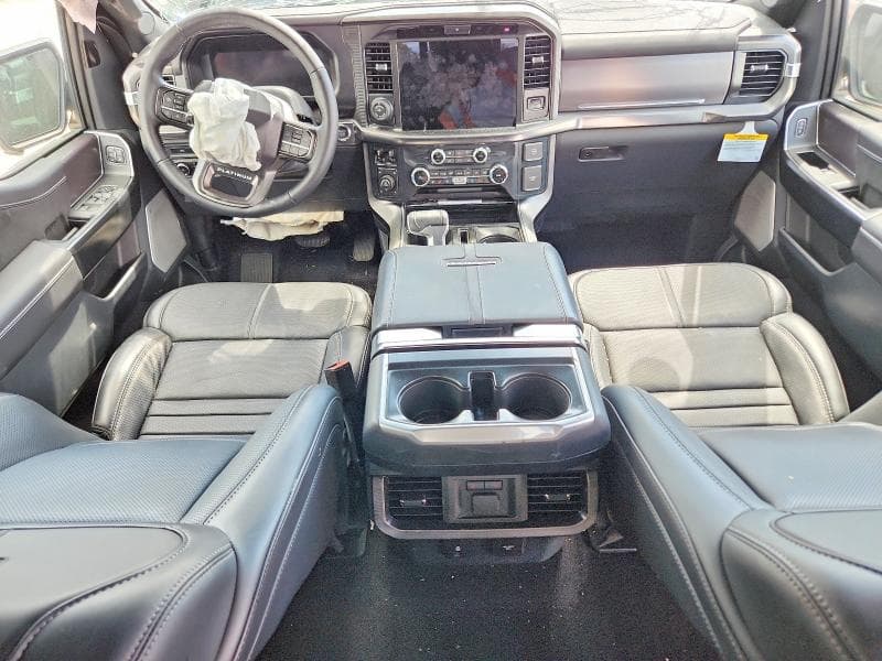 2026 FORD F150 PLATINUM 8