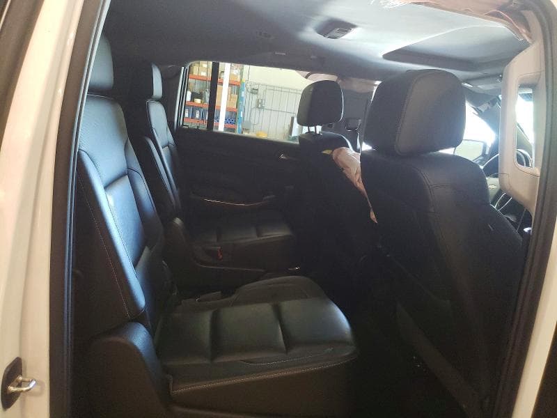 2017 CHEVROLET SUBURBAN K1500 PREMIER 11