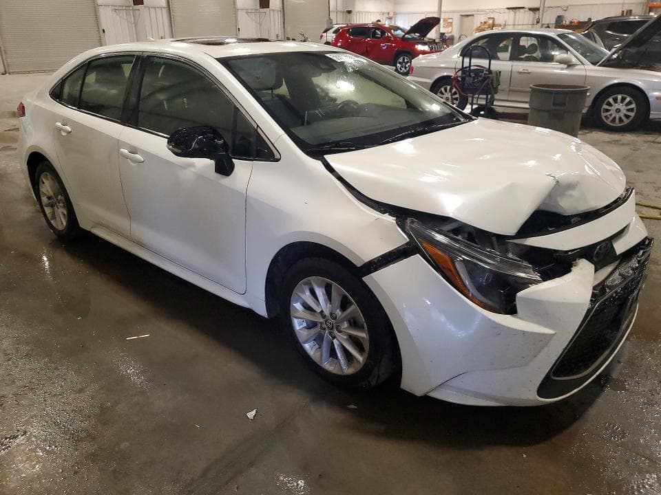 2020 TOYOTA COROLLA XLE XLE 4