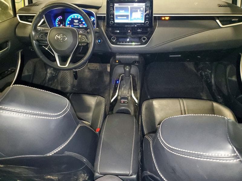 2020 TOYOTA COROLLA XLE XLE 8