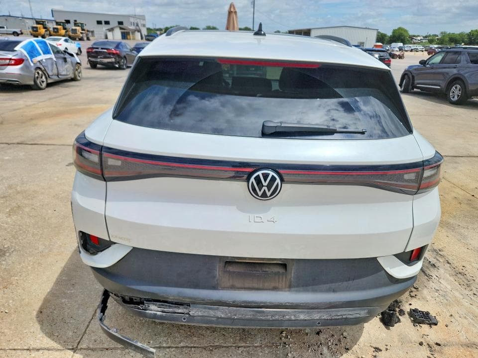 2024 VOLKSWAGEN ID.4 S 6