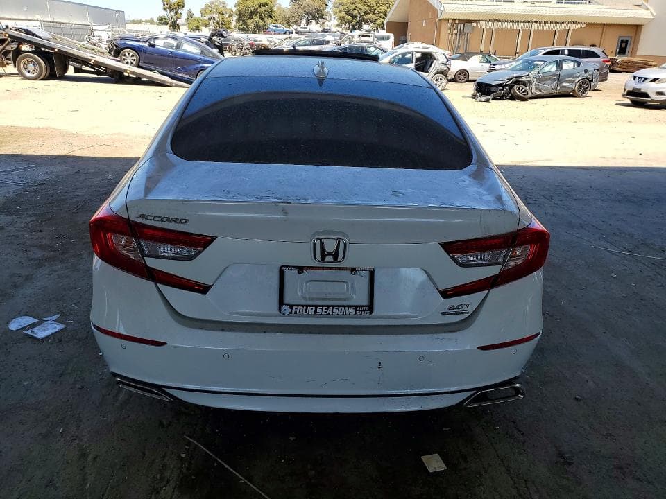 2020 HONDA ACCORD TOURING 6