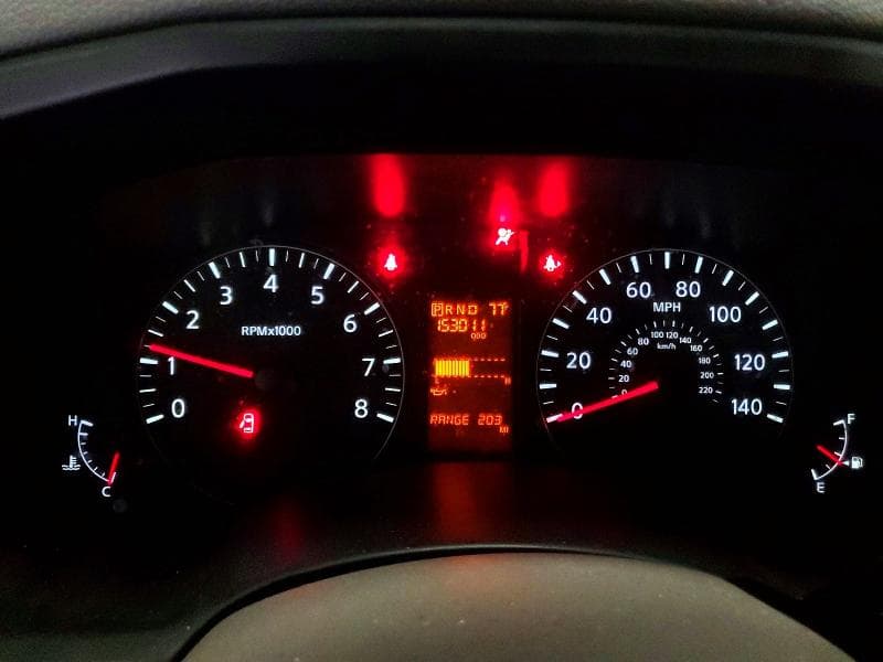 2017 NISSAN NV 1500 SV 9