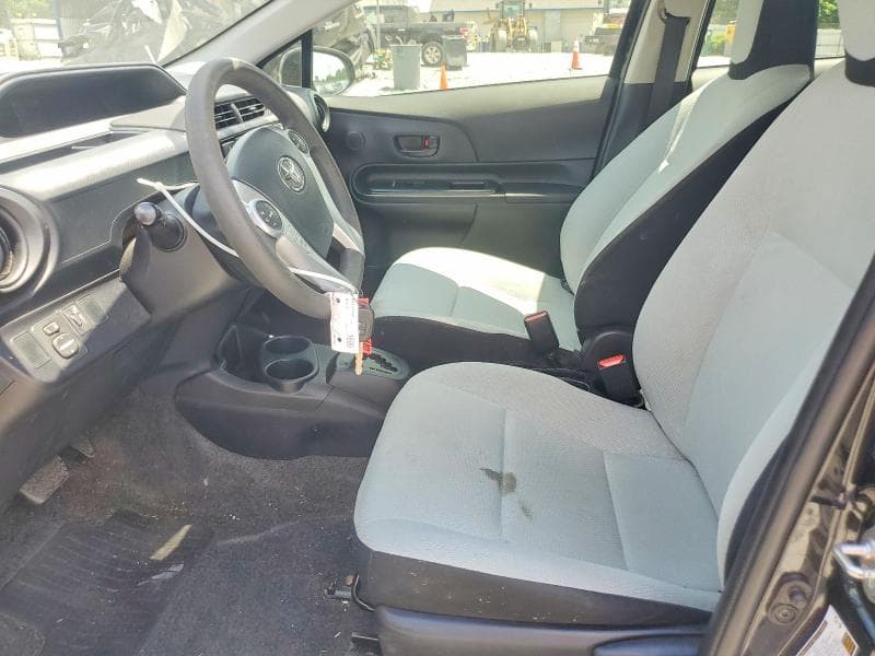 2016 TOYOTA PRIUS C ONE ONE 7
