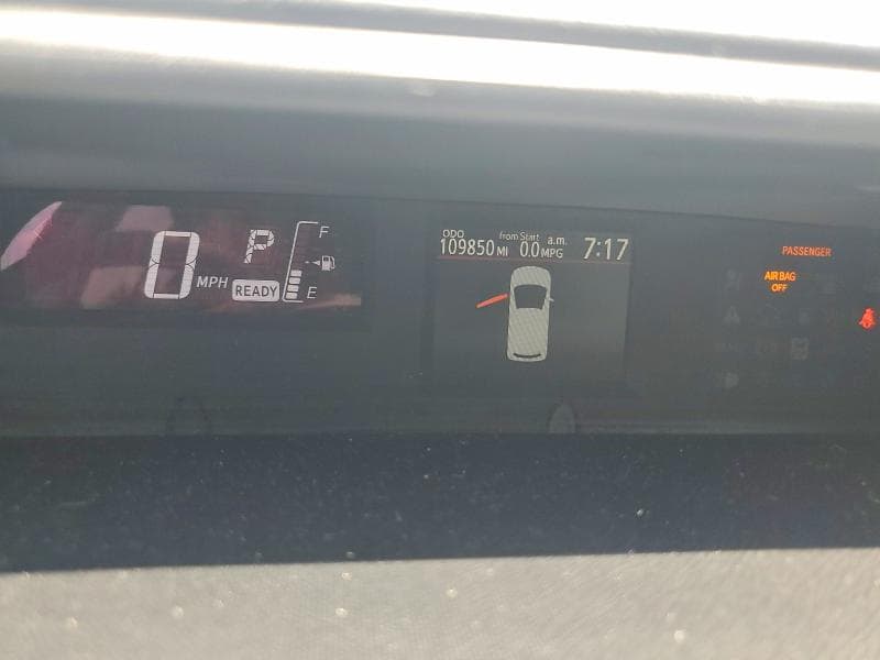 2016 TOYOTA PRIUS C ONE ONE 9