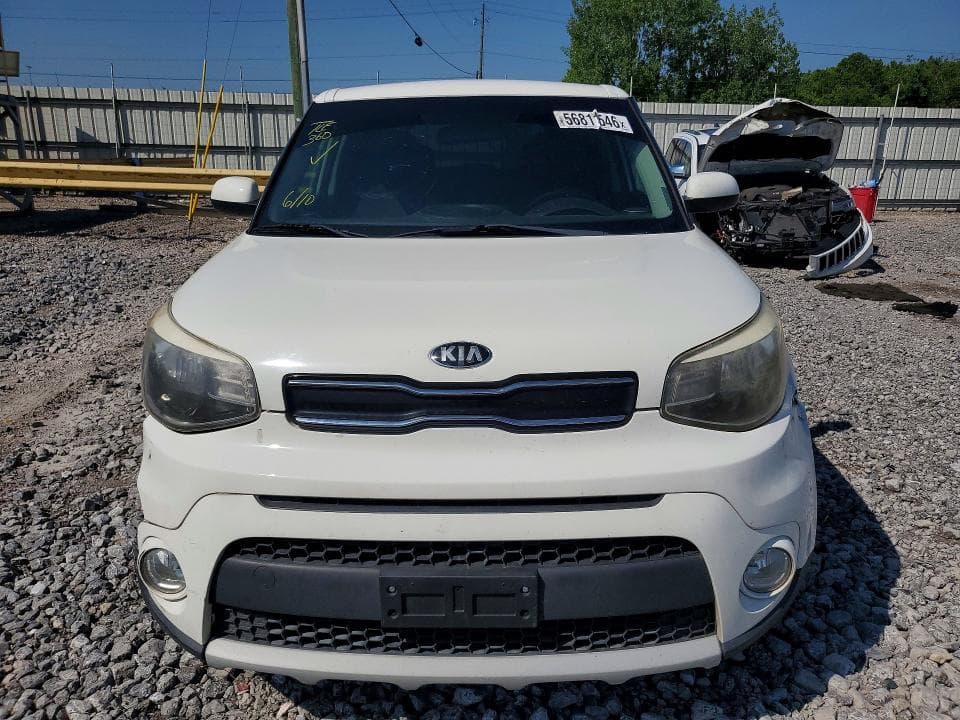 2019 KIA SOUL + 5