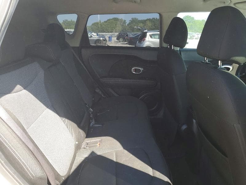 2019 KIA SOUL + 10