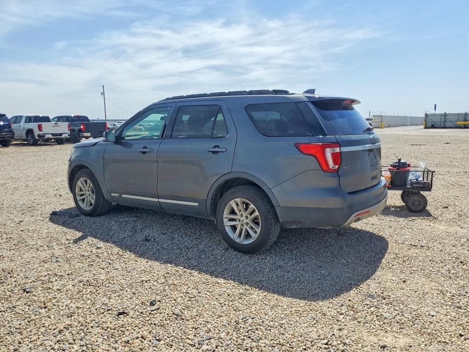 2017 FORD EXPLORER XLT XLT 2