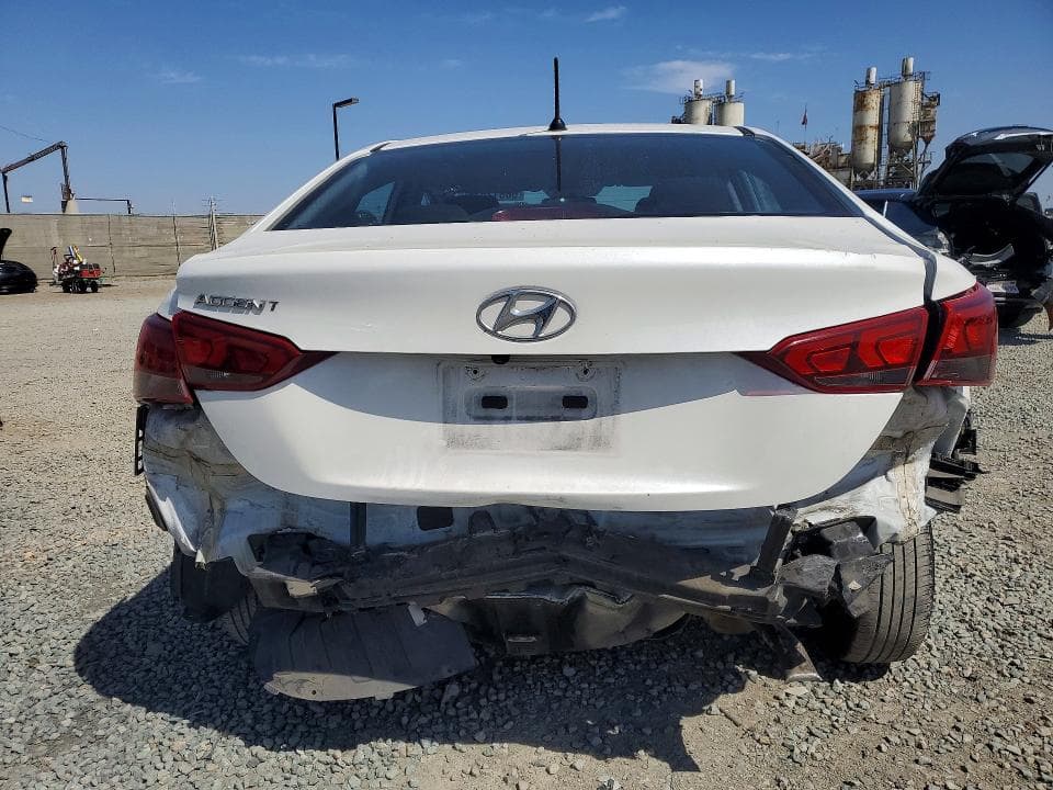 2020 HYUNDAI ACCENT SE 6