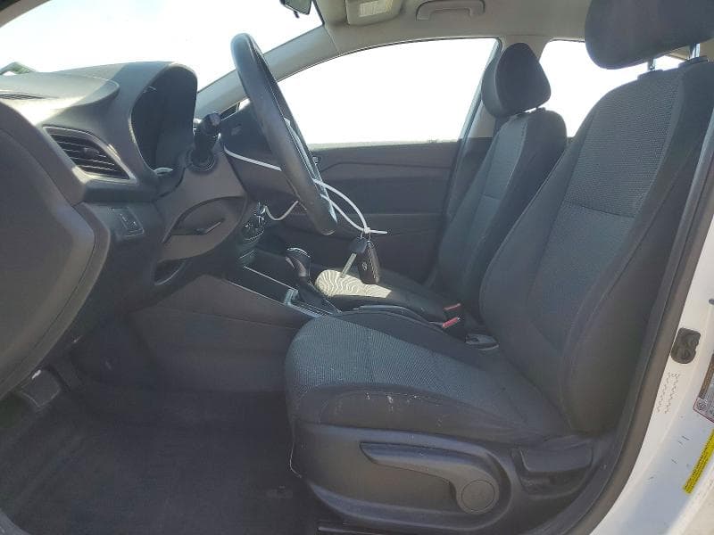 2020 HYUNDAI ACCENT SE 7