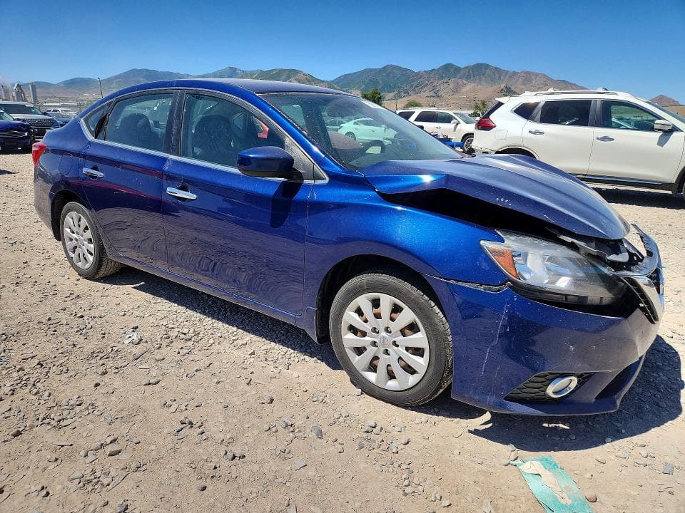 2019 NISSAN SENTRA S 4