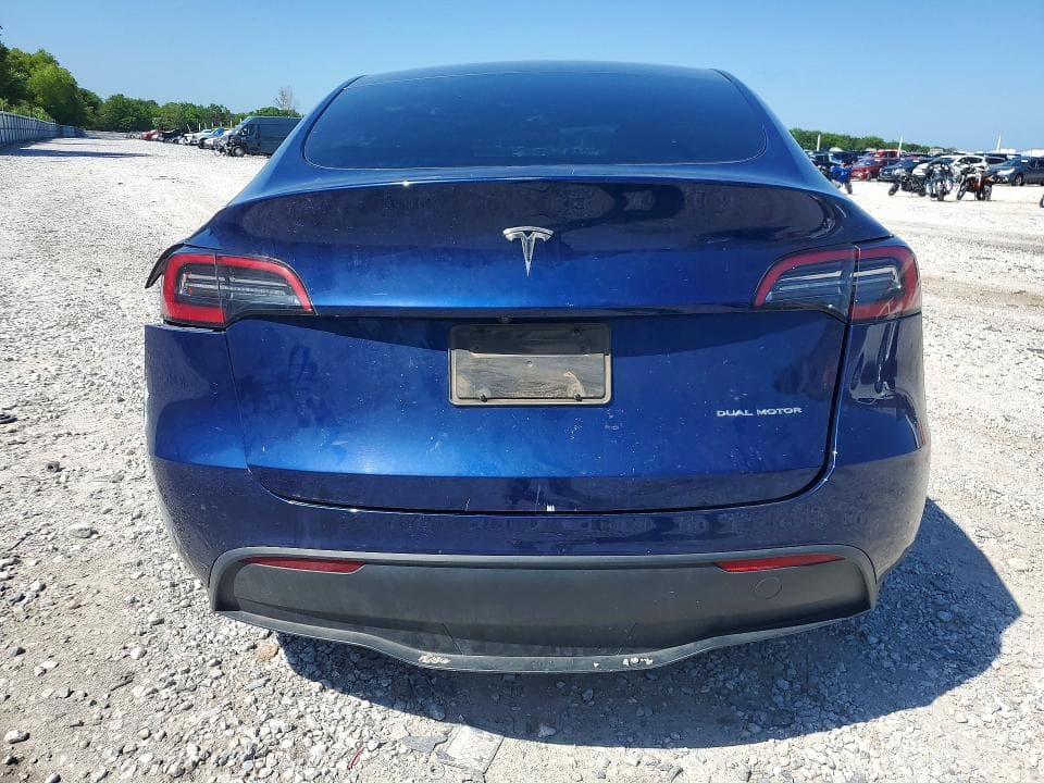 2023 TESLA MODEL Y 6