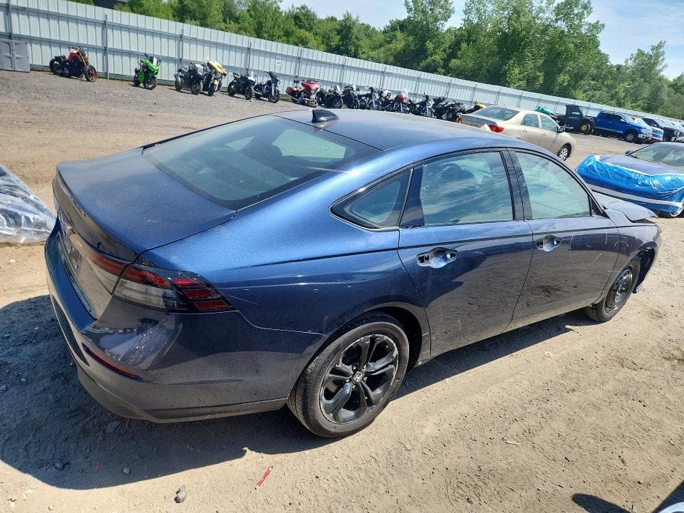 2025 HONDA ACCORD SE 3