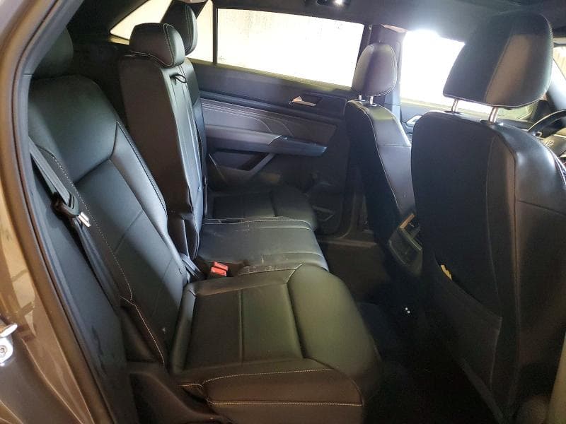 2021 VOLKSWAGEN ATLAS CROSS SPORT SE 11
