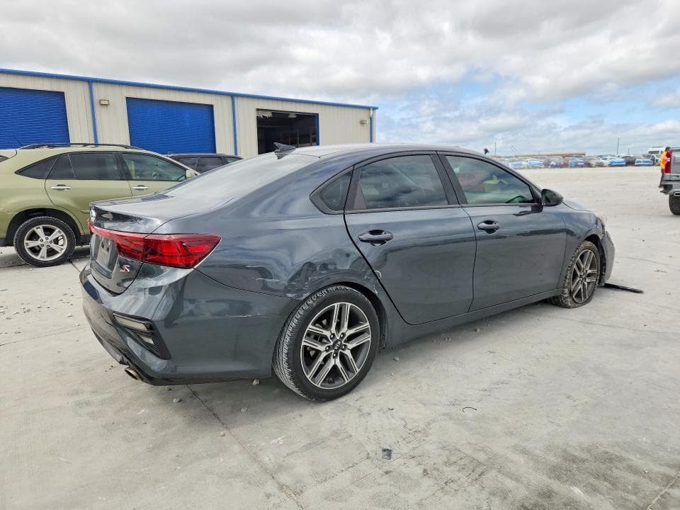 2019 KIA FORTE S S 3