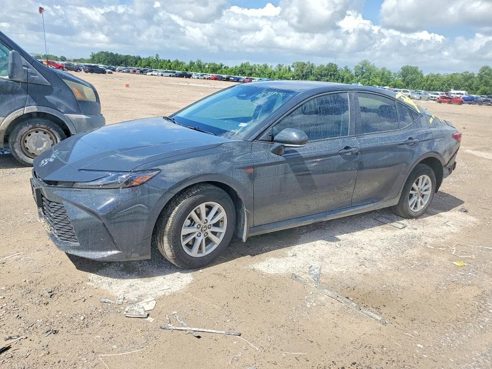 2026 TOYOTA CAMRY LE - 1