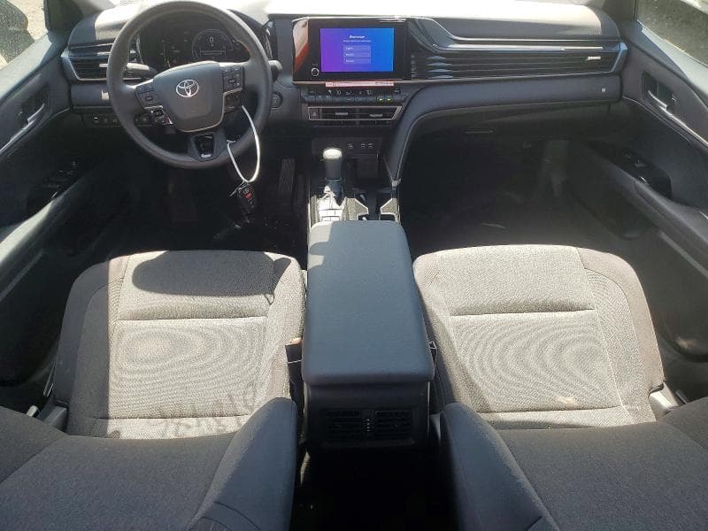 2026 TOYOTA CAMRY LE 8