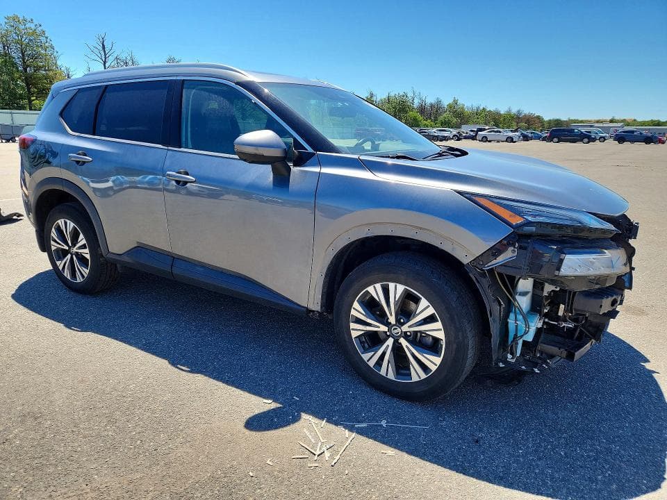 2021 NISSAN ROGUE SV 4