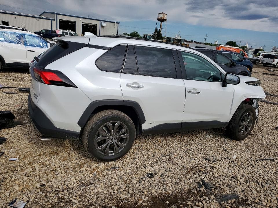 2024 TOYOTA RAV4 LIMITED LIMITED 3