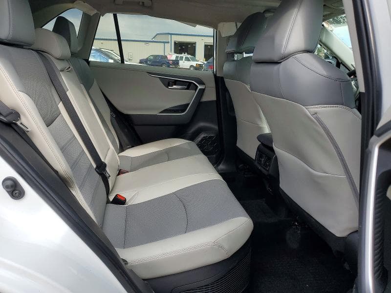 2024 TOYOTA RAV4 LIMITED LIMITED 10