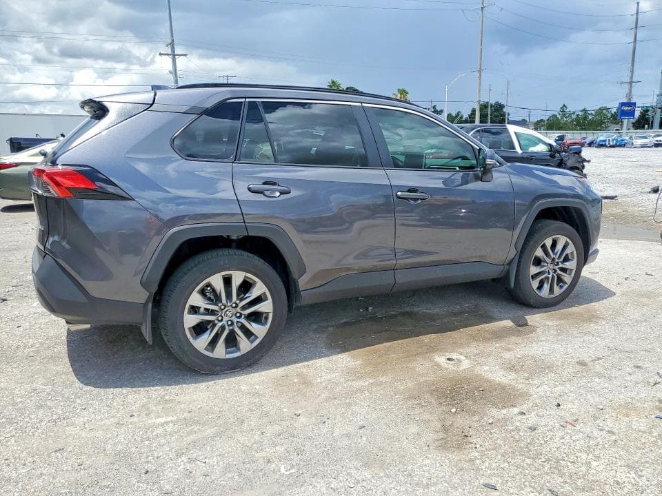 2024 TOYOTA RAV4 XLE PREMIUM XLE PREMIUM 3
