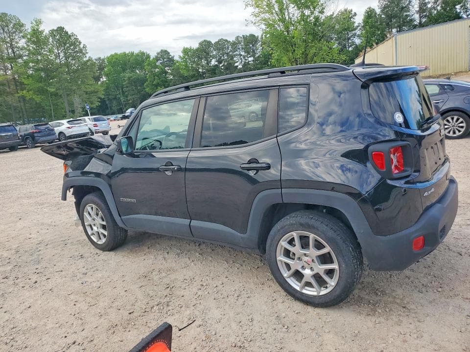 2022 JEEP RENEGADE LATITUDE 2