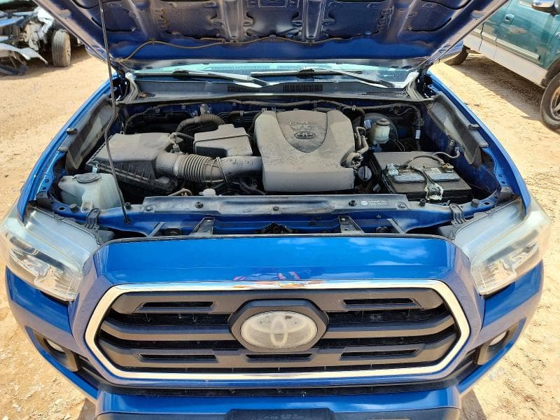 2018 TOYOTA TACOMA SR5 V6 11