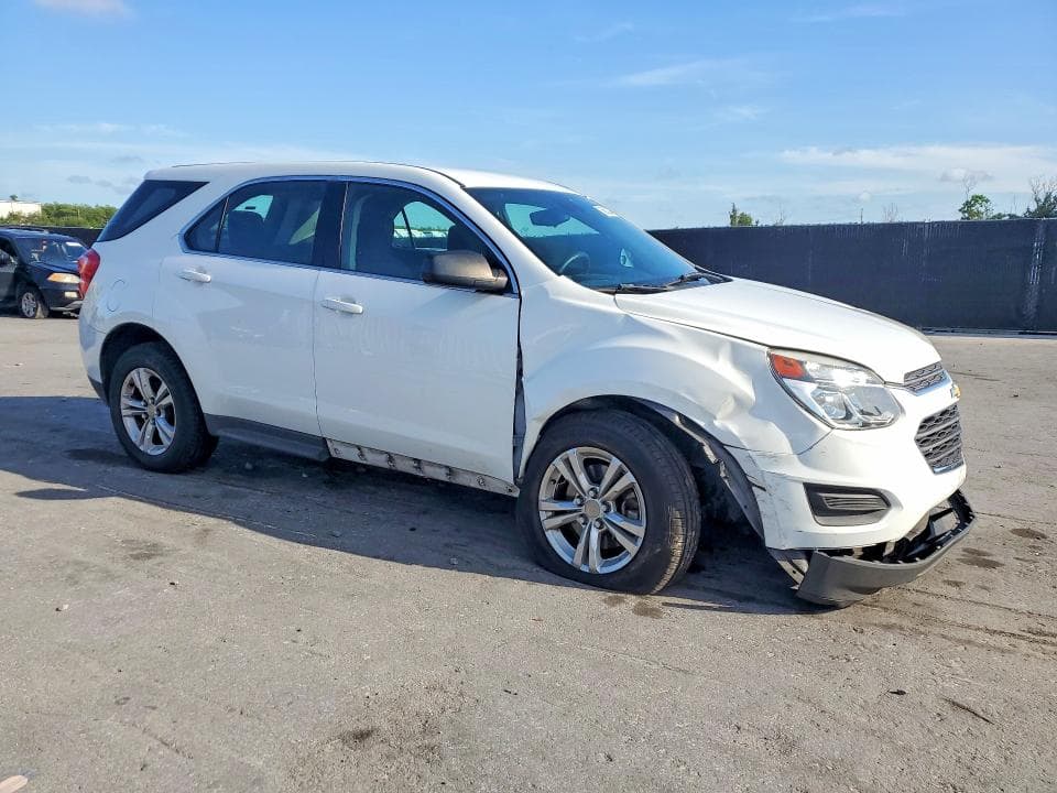 2017 CHEVROLET EQUINOX LS 4