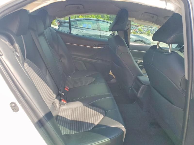 2023 TOYOTA CAMRY SE 10
