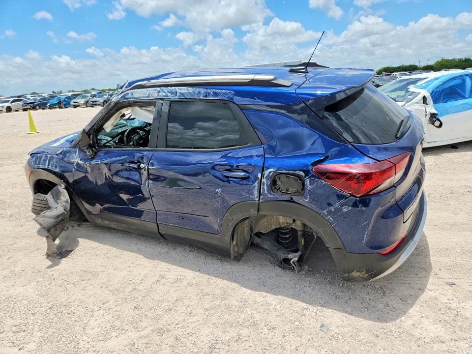 2023 CHEVROLET TRAILBLAZER LT 2