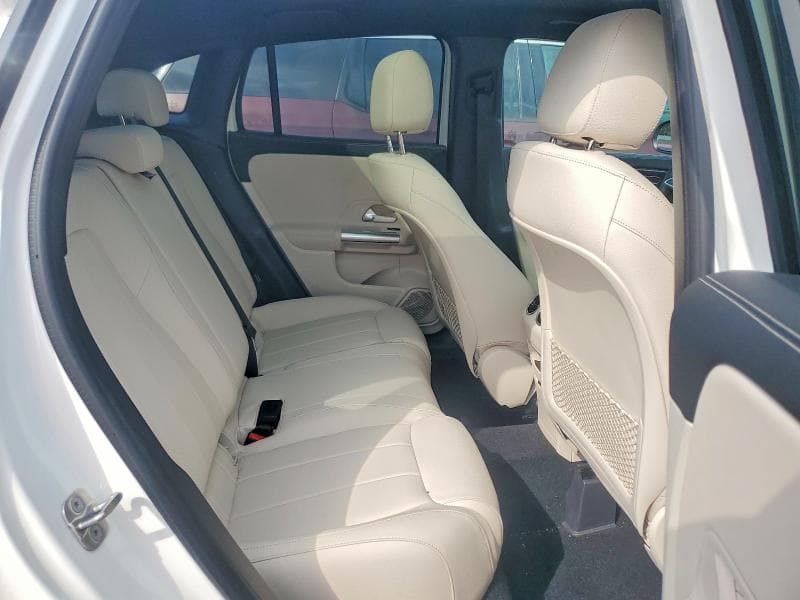 2026 MERCEDES-BENZ GLA 250 4MATIC 11