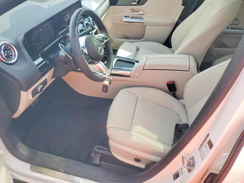 2026 MERCEDES-BENZ GLA 250 4MATIC 7