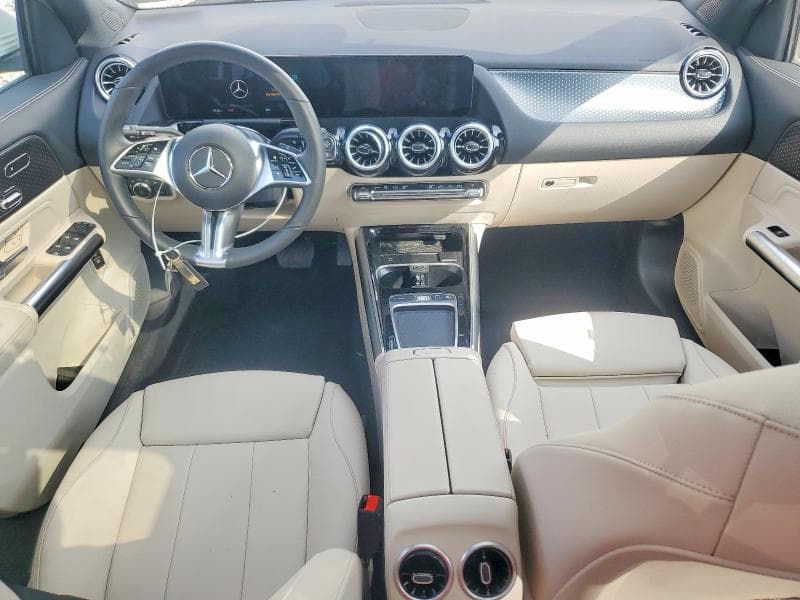 2026 MERCEDES-BENZ GLA 250 4MATIC 8