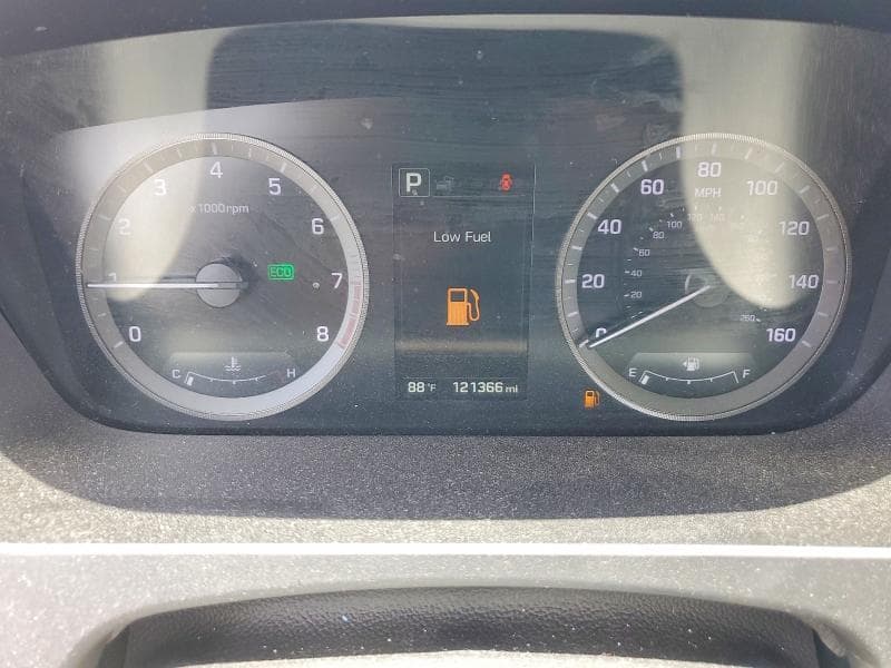 2017 HYUNDAI SONATA LIMITED 9