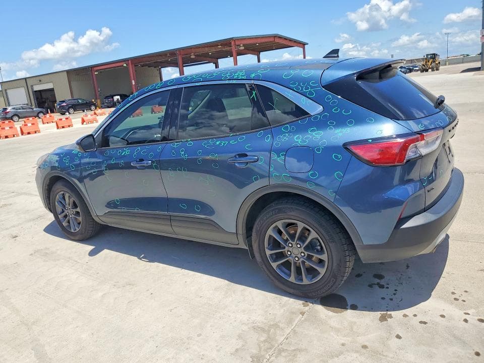 2020 FORD ESCAPE SE 2