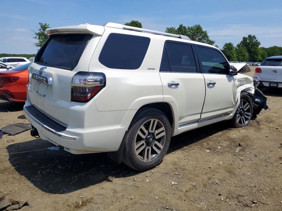 2022 TOYOTA 4RUNNER LIMITED 3