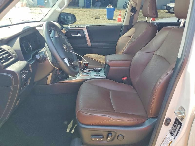2022 TOYOTA 4RUNNER LIMITED 7