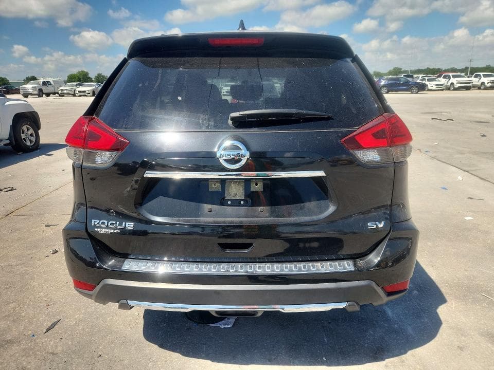2017 NISSAN ROGUE SV 6