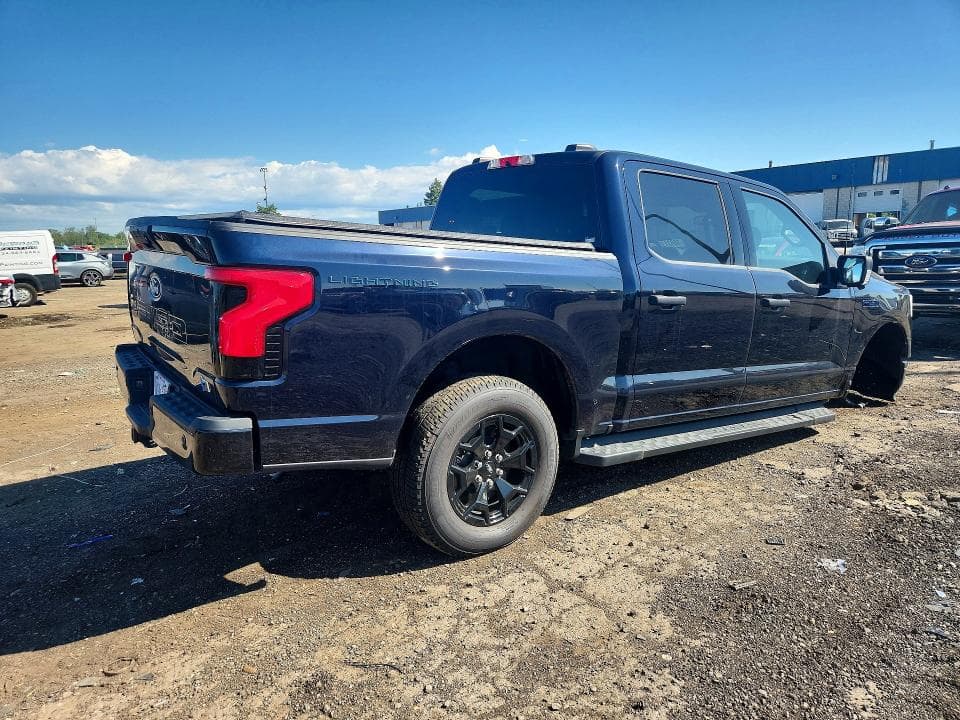 2025 FORD F150 LIGHTNING XLT 3