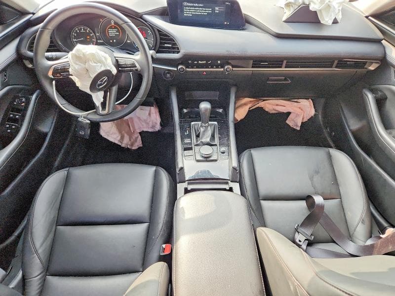 2024 MAZDA 3 SELECT SPORT 8