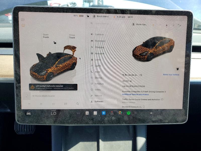 2023 TESLA 3 9